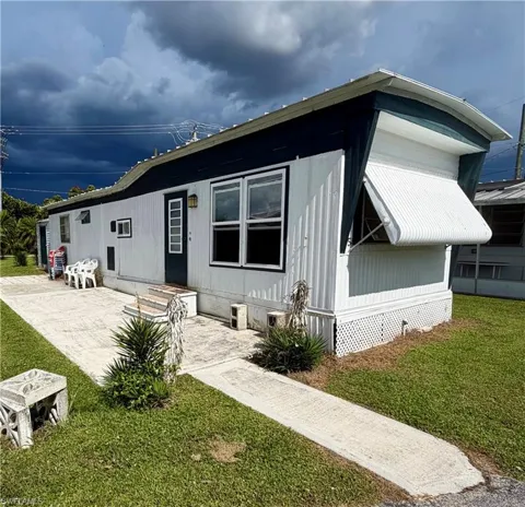 2012 S Olga Drive #5