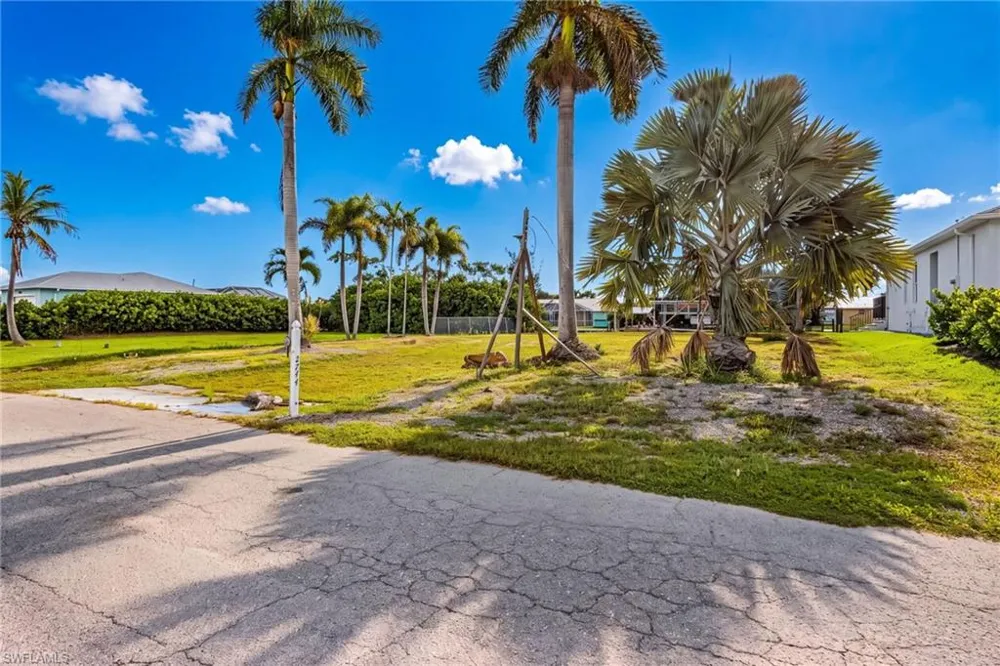 2744 Mangrove Street St. James City, FL 33956