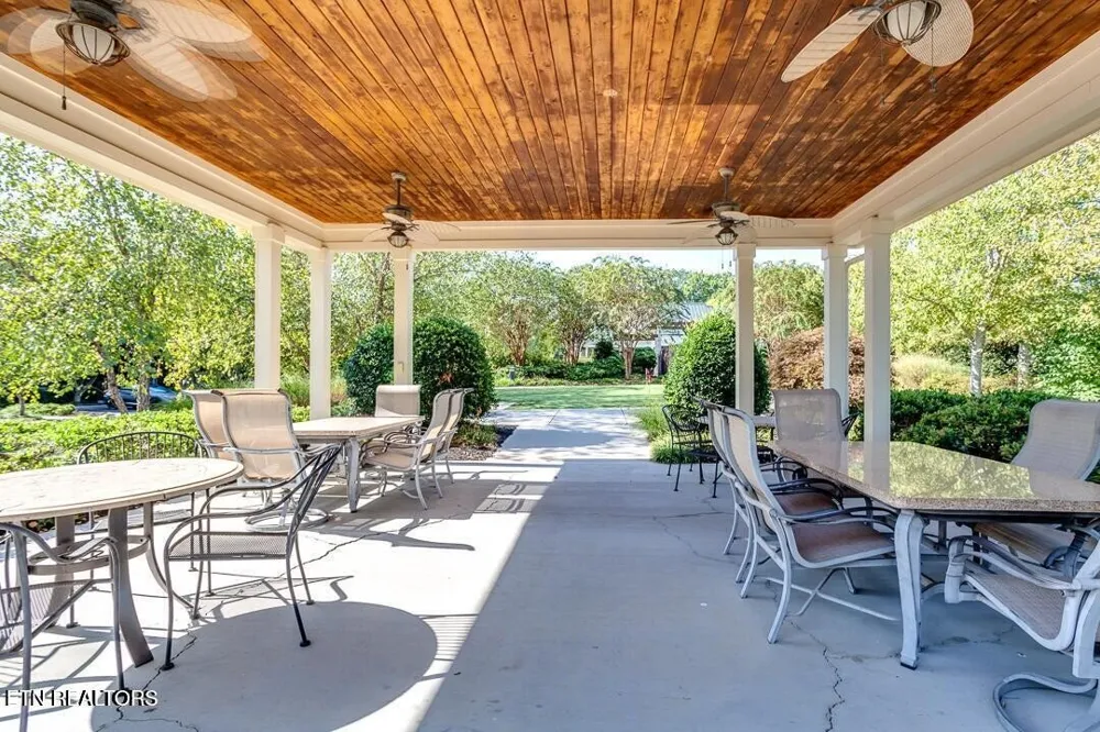 615 Waterside Circle Andersonville, TN 37705