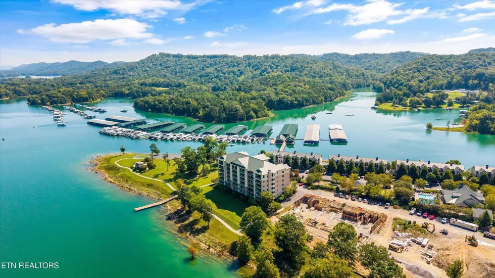 615 Waterside Circle Andersonville, TN 37705