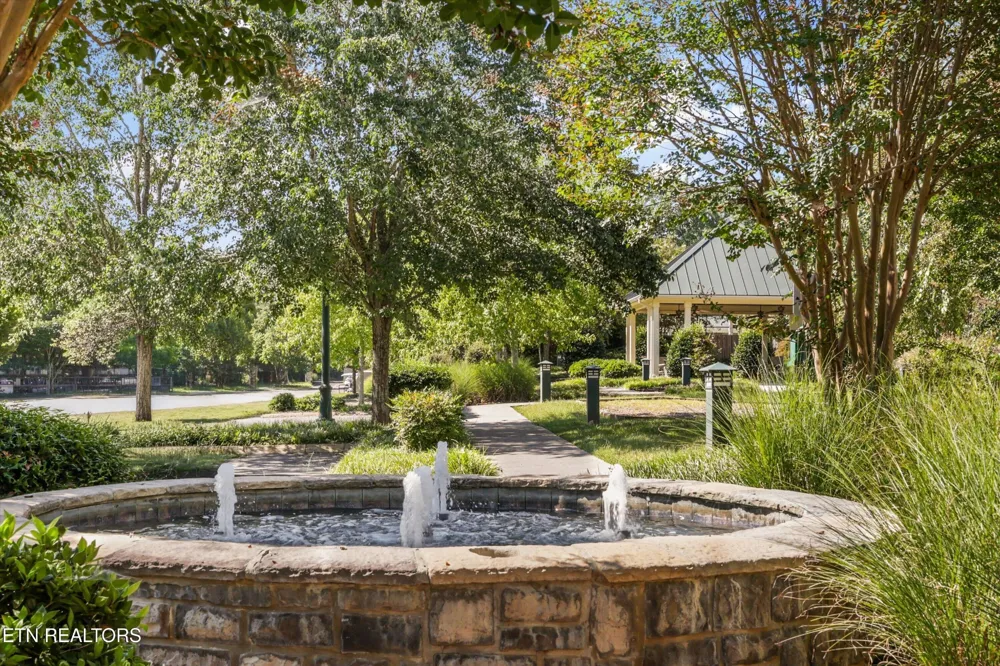 615 Waterside Circle Andersonville, TN 37705