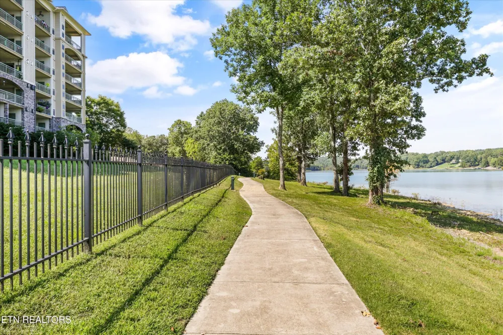615 Waterside Circle Andersonville, TN 37705