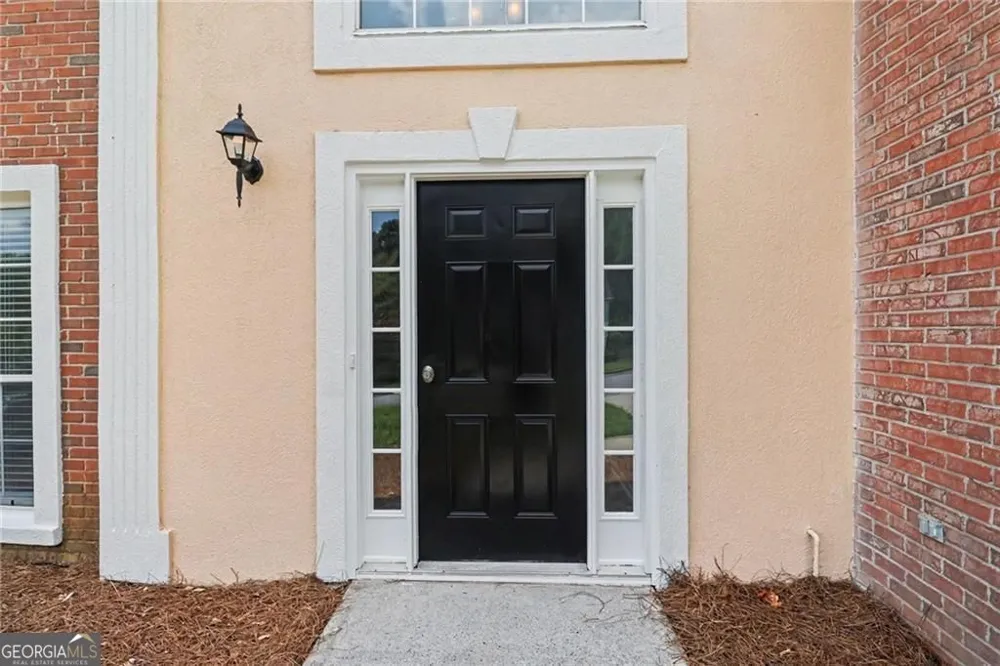 305 Saddle Bridge DR Alpharetta, GA 30022
