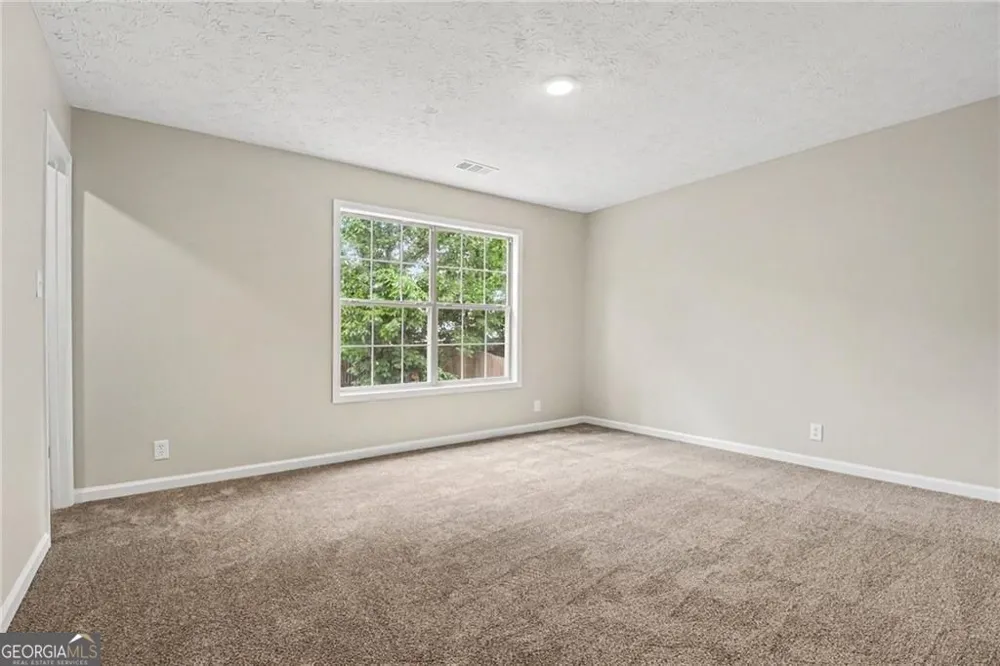 305 Saddle Bridge DR Alpharetta, GA 30022