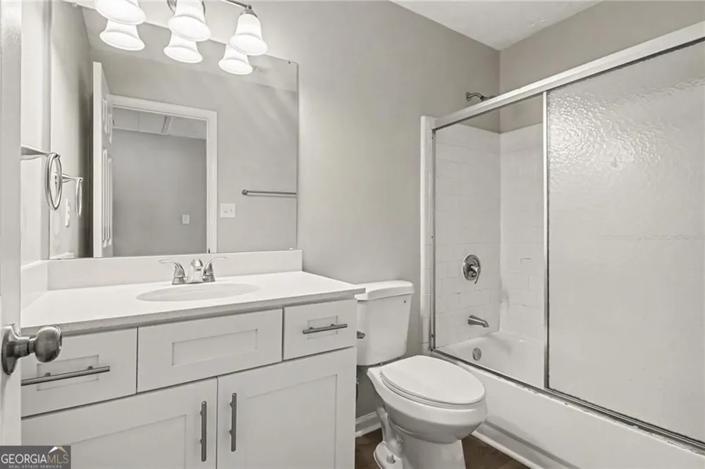 305 Saddle Bridge DR Alpharetta, GA 30022