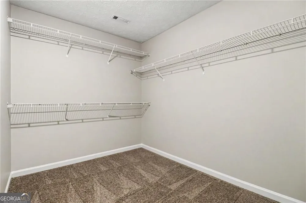 305 Saddle Bridge DR Alpharetta, GA 30022