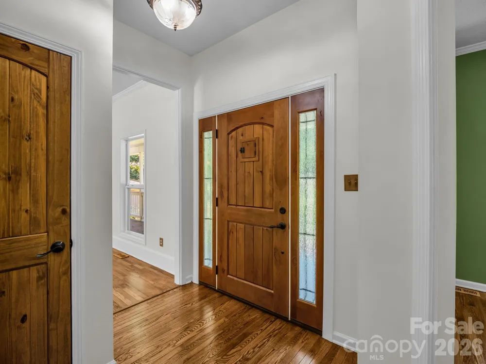 69 Ivy Lane Fletcher, NC 28732