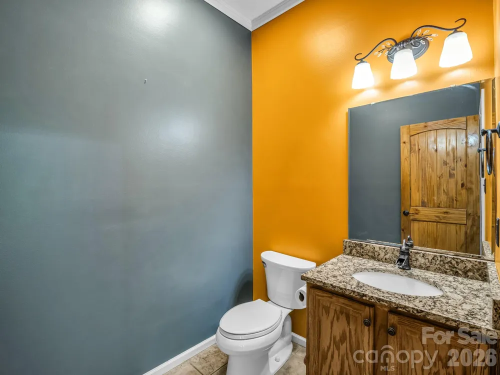 69 Ivy Lane Fletcher, NC 28732