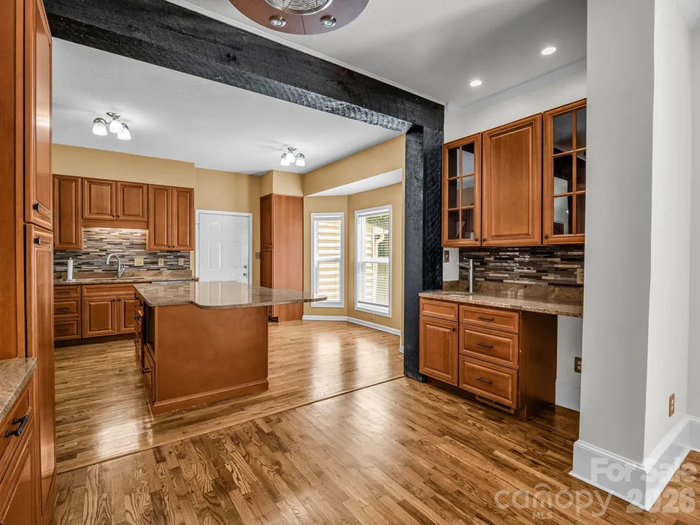 69 Ivy Lane Fletcher, NC 28732