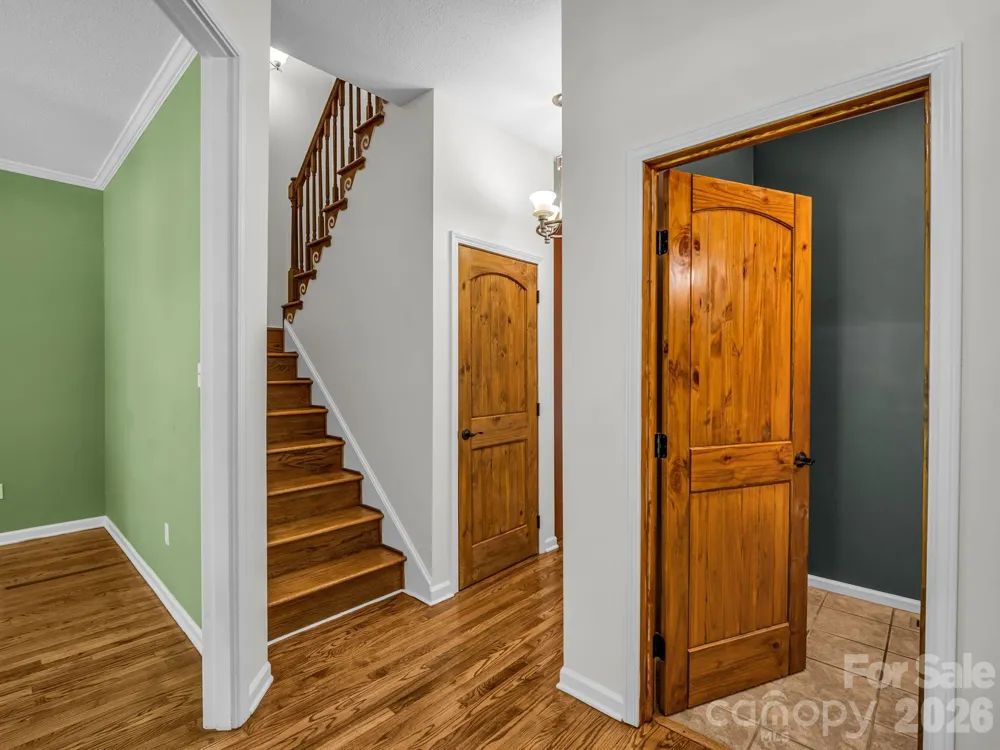 69 Ivy Lane Fletcher, NC 28732
