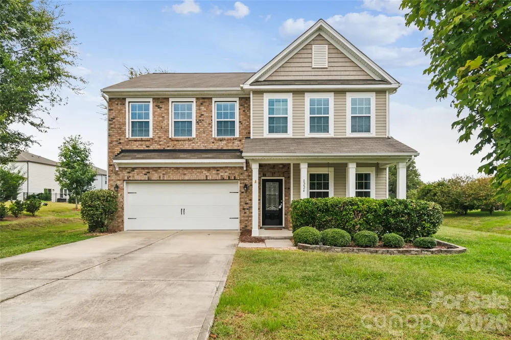 8224 Kelburn Lane Charlotte, NC 28273