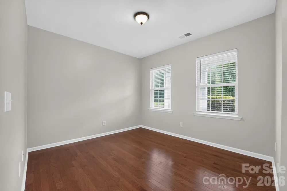 8224 Kelburn Lane Charlotte, NC 28273