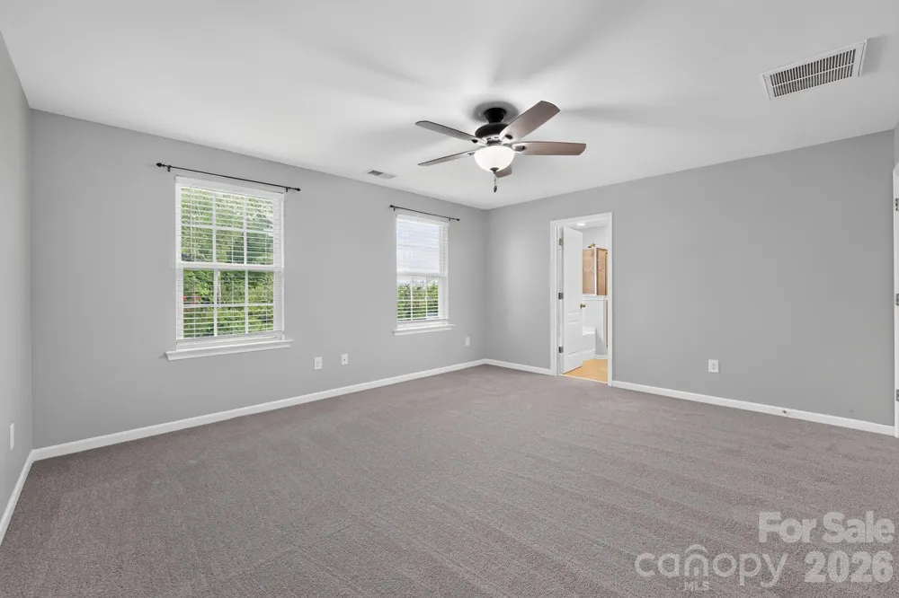 8224 Kelburn Lane Charlotte, NC 28273