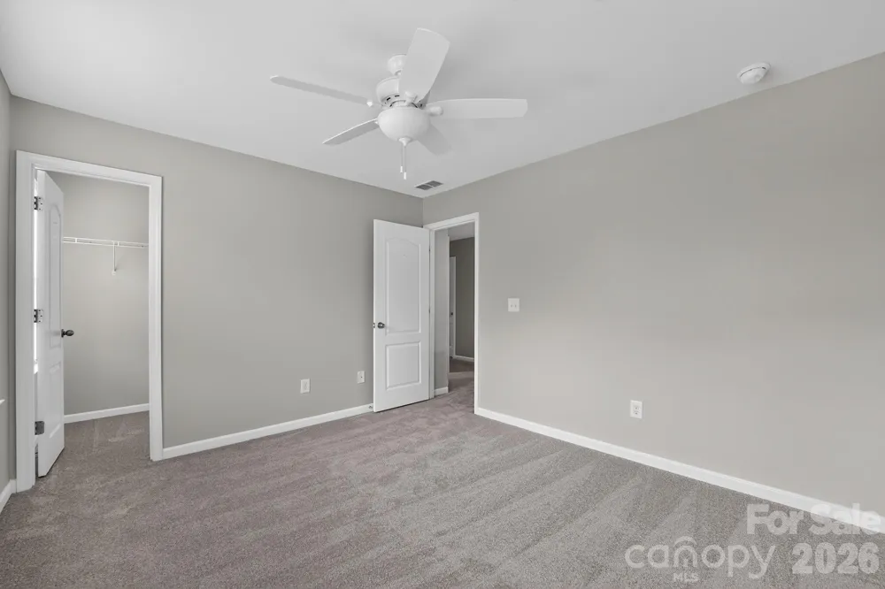 8224 Kelburn Lane Charlotte, NC 28273