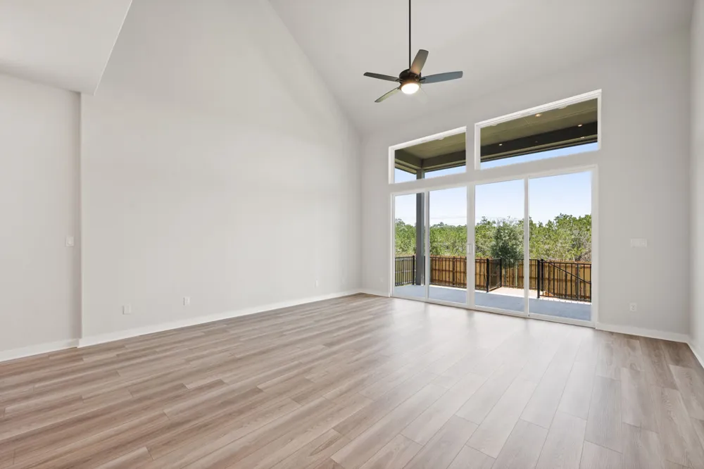 211 Craigends Yew Lane Dripping Springs, TX 78620