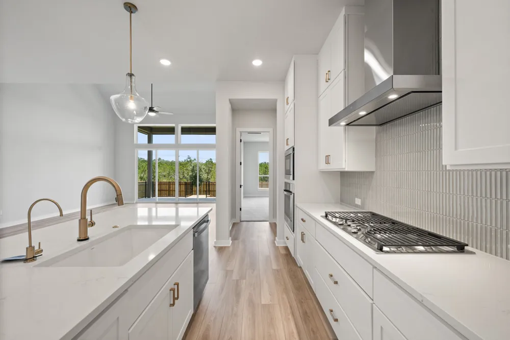 211 Craigends Yew Lane Dripping Springs, TX 78620
