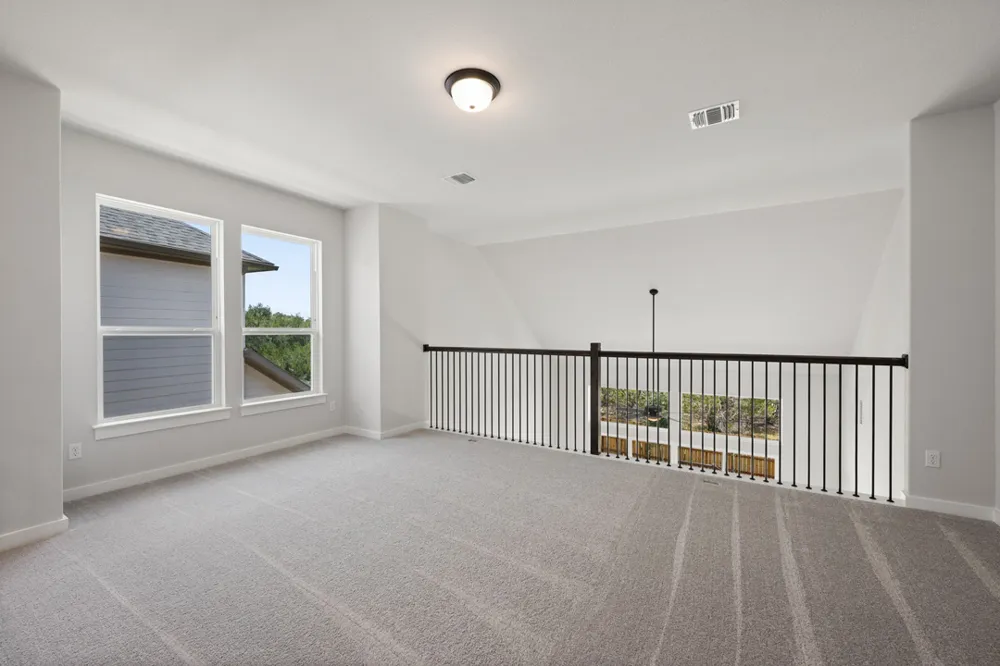211 Craigends Yew Lane Dripping Springs, TX 78620