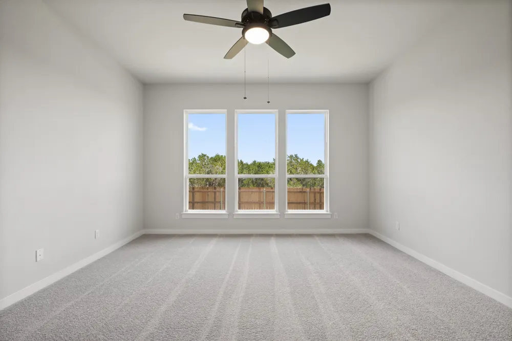 211 Craigends Yew Lane Dripping Springs, TX 78620