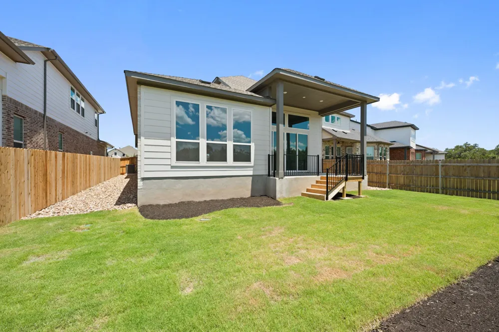 211 Craigends Yew Lane Dripping Springs, TX 78620