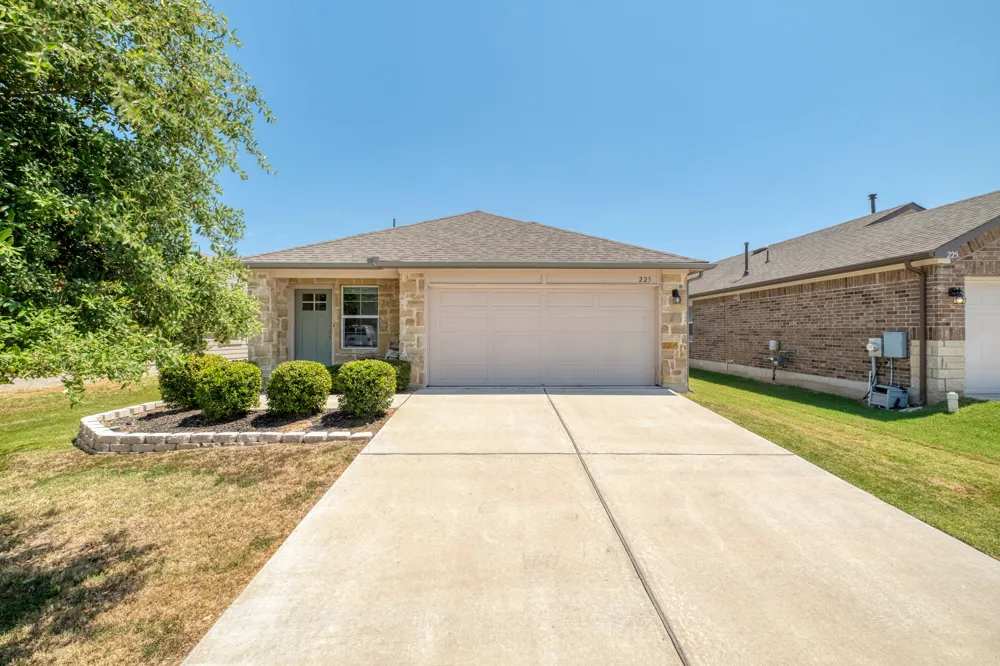 223 Tributary Way Bastrop, TX 78602