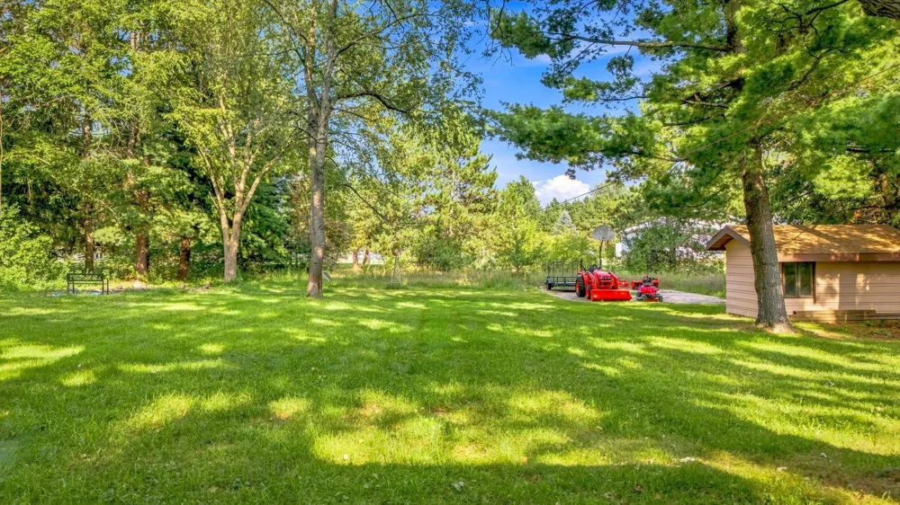 39277 Hemingway Avenue North Branch, MN 55056