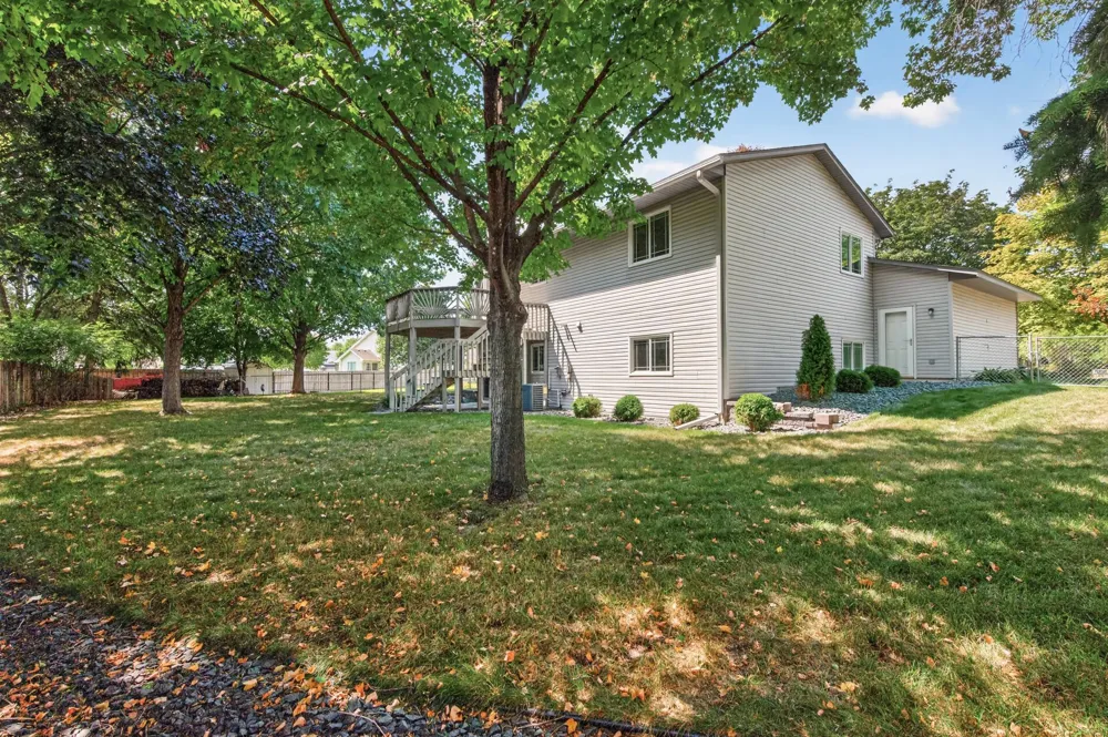 2878 117th Lane NW Coon Rapids, MN 55433