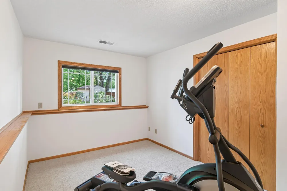 2878 117th Lane NW Coon Rapids, MN 55433