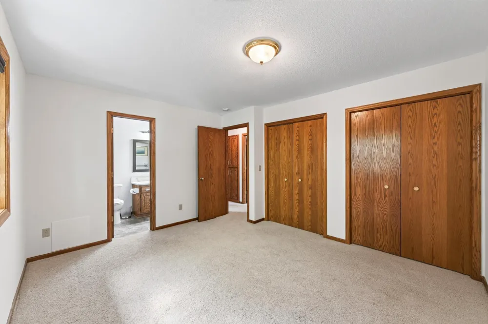 2878 117th Lane NW Coon Rapids, MN 55433