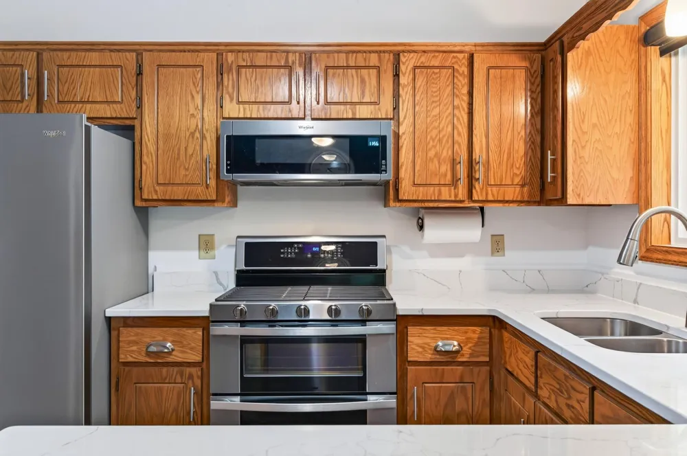2878 117th Lane NW Coon Rapids, MN 55433