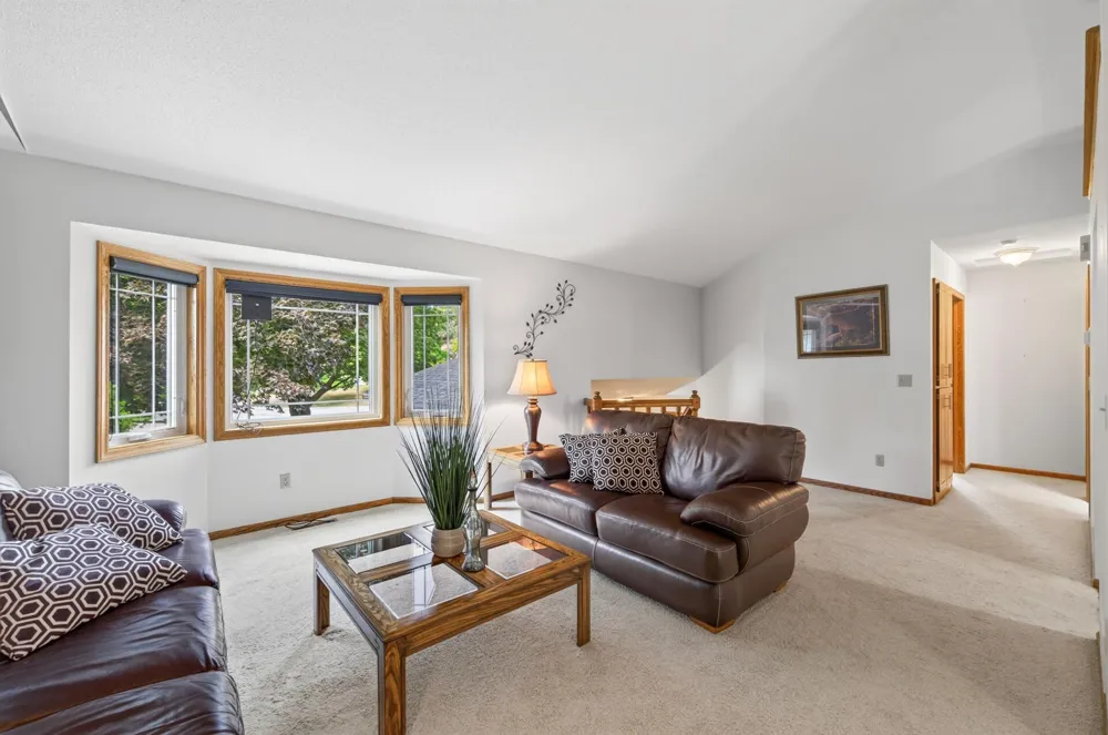 2878 117th Lane NW Coon Rapids, MN 55433