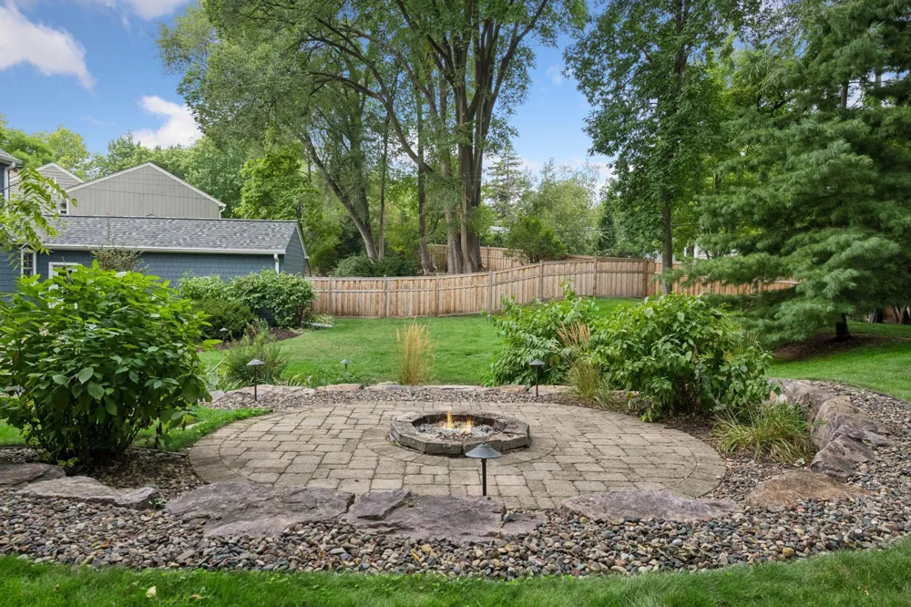 6 Edina Court Edina, MN 55424