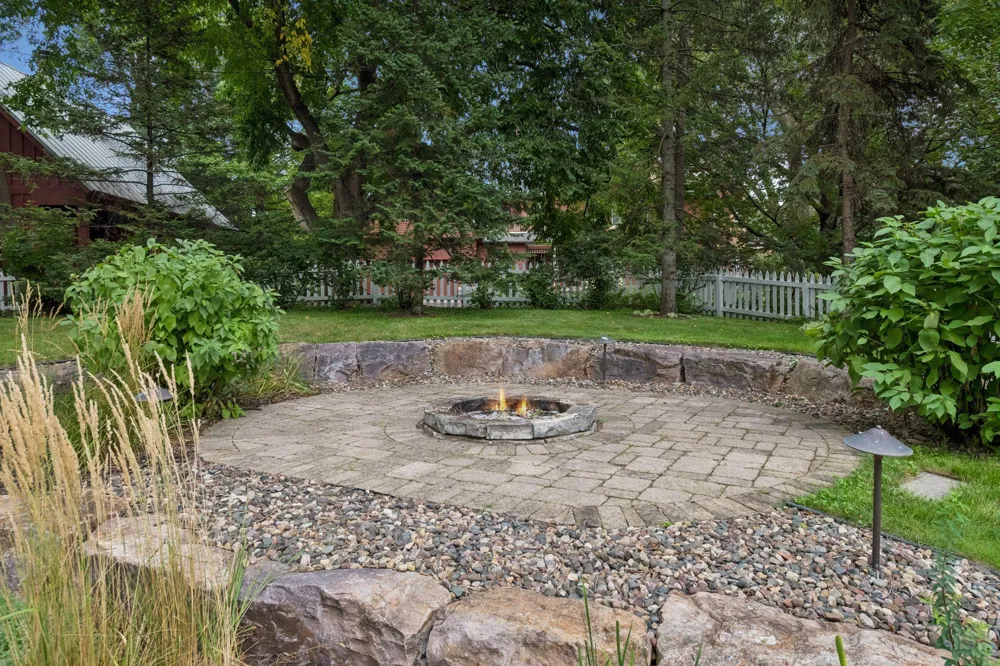 6 Edina Court Edina, MN 55424
