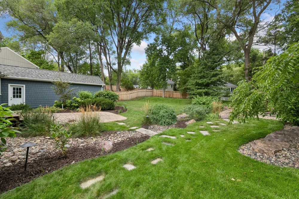 6 Edina Court Edina, MN 55424