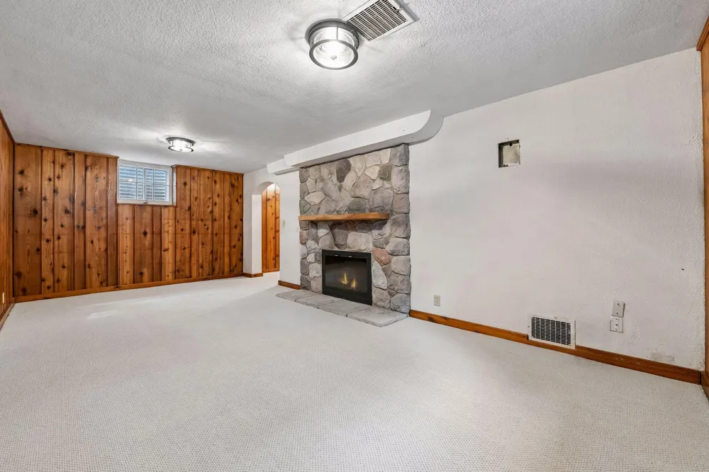 6 Edina Court Edina, MN 55424