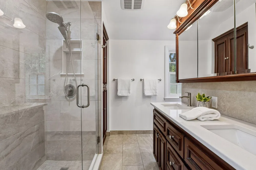6 Edina Court Edina, MN 55424