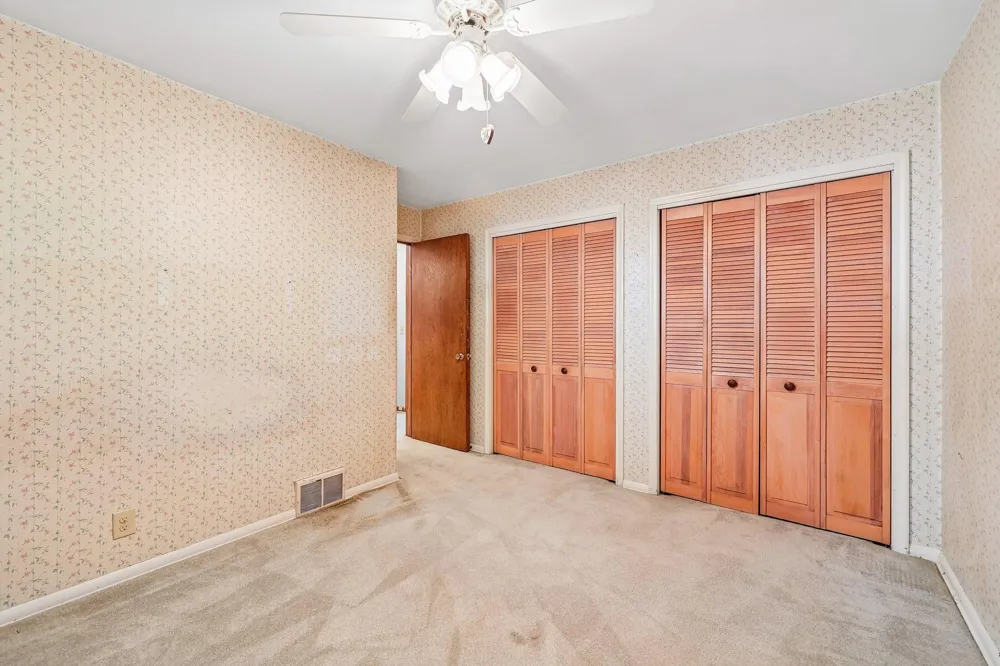 612 Russell Avenue S Minneapolis, MN 55405