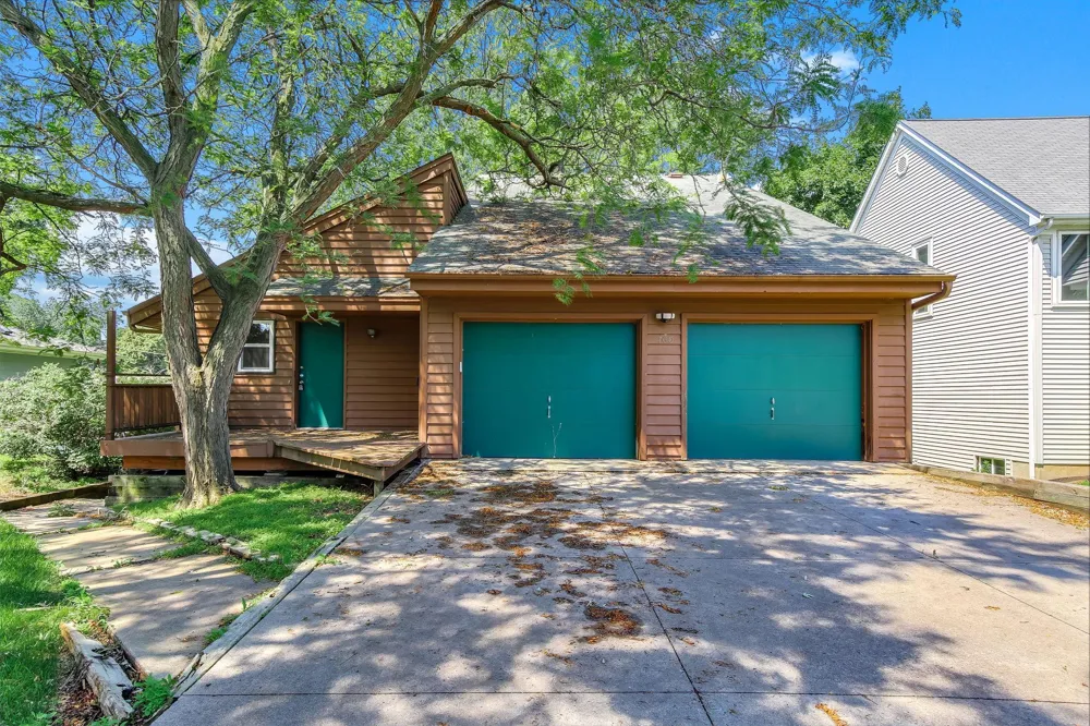 760 1st Avenue NW New Brighton, MN 55112