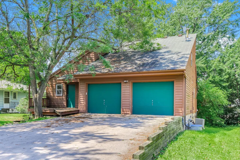 760 1st Avenue NW New Brighton, MN 55112