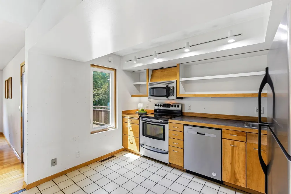760 1st Avenue NW New Brighton, MN 55112