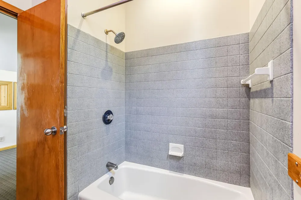 760 1st Avenue NW New Brighton, MN 55112