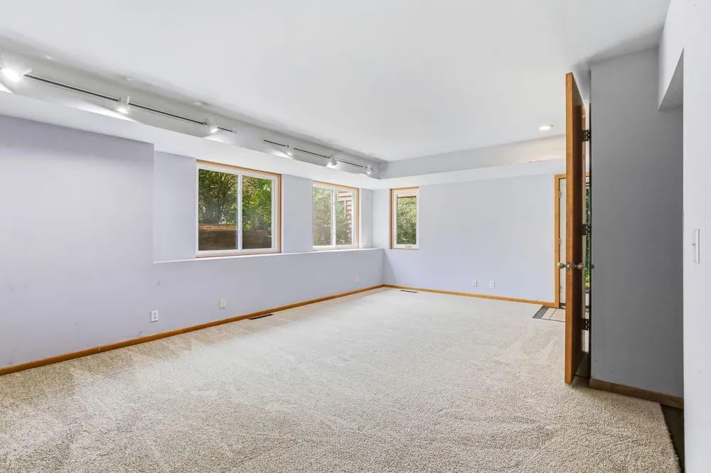 760 1st Avenue NW New Brighton, MN 55112