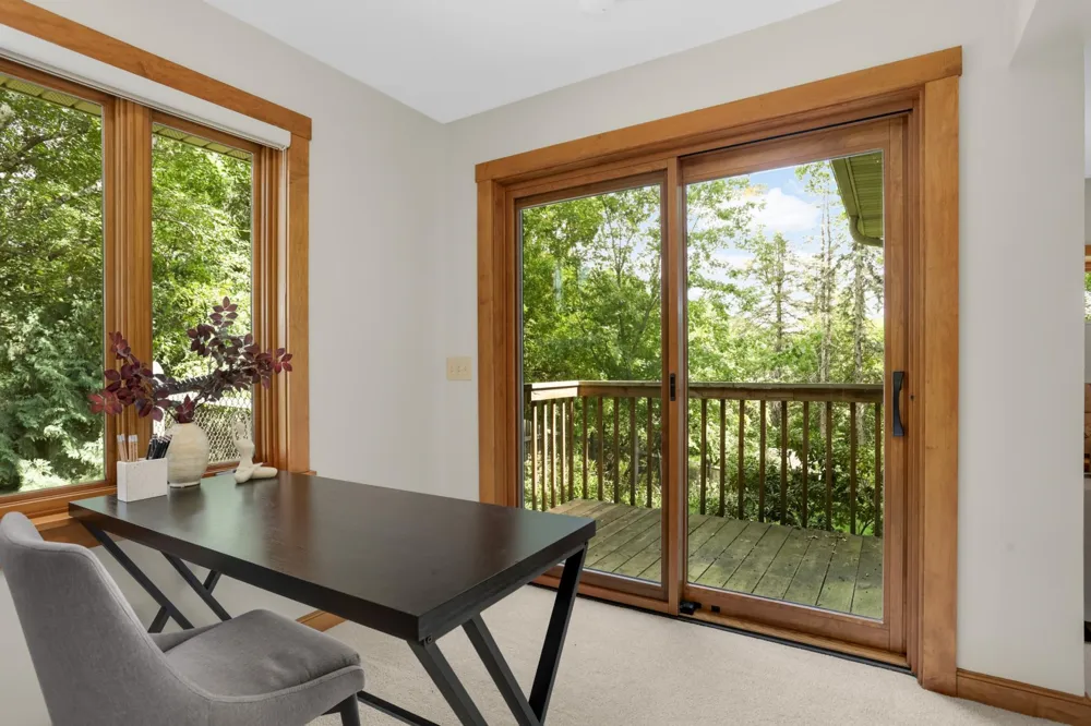 2120 Queensland Lane Plymouth, MN 55447