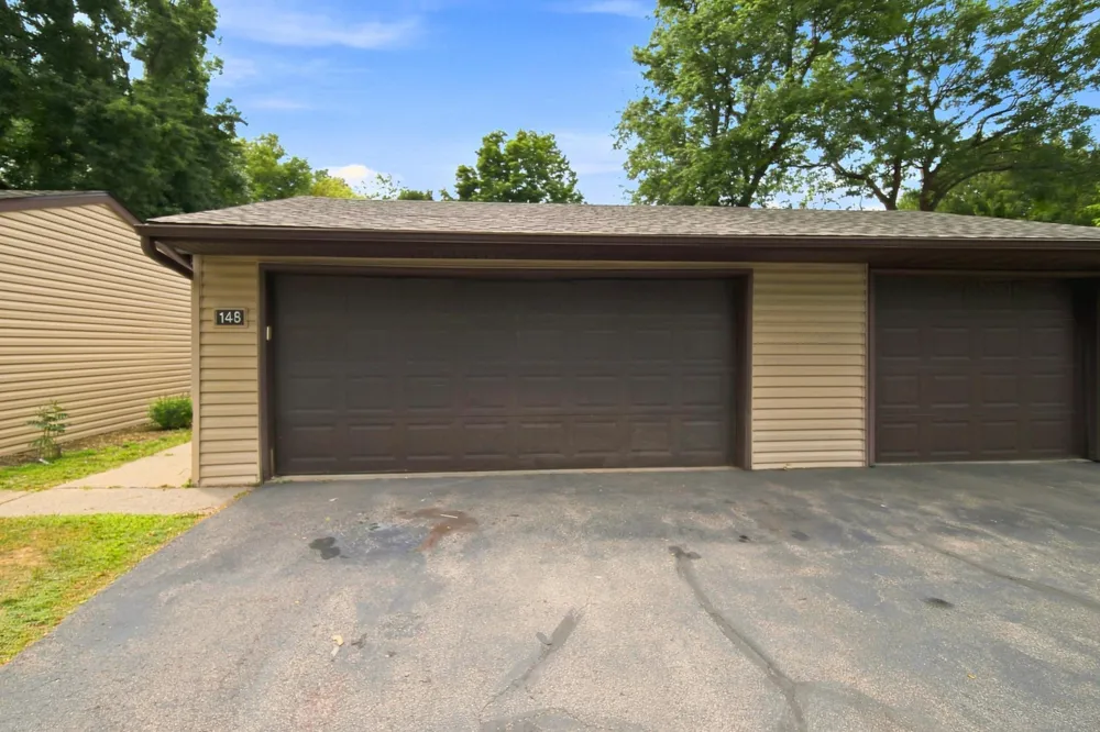 148 River Woods Lane Burnsville, MN 55337