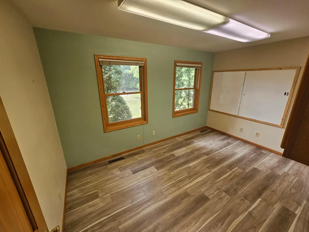 1994 E Rum River Drive S Cambridge, MN 55008