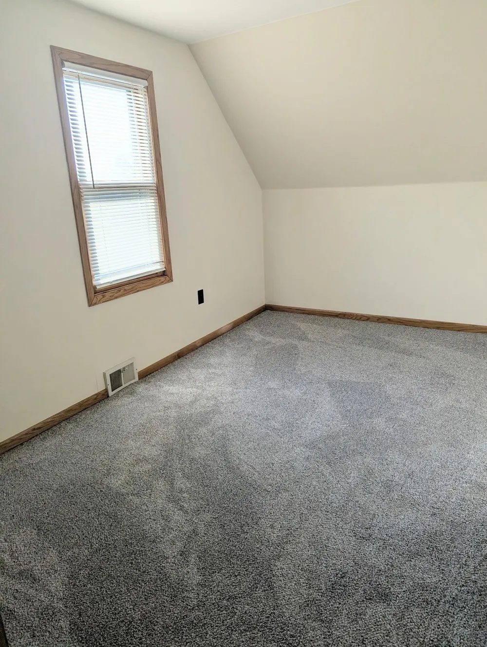 319 Watkins Street Mora, MN 55051