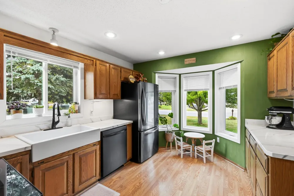 23083 Hearth Avenue Forest Lake, MN 55025