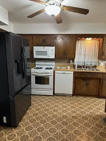 823 Juno Avenue Saint Paul, MN 55102