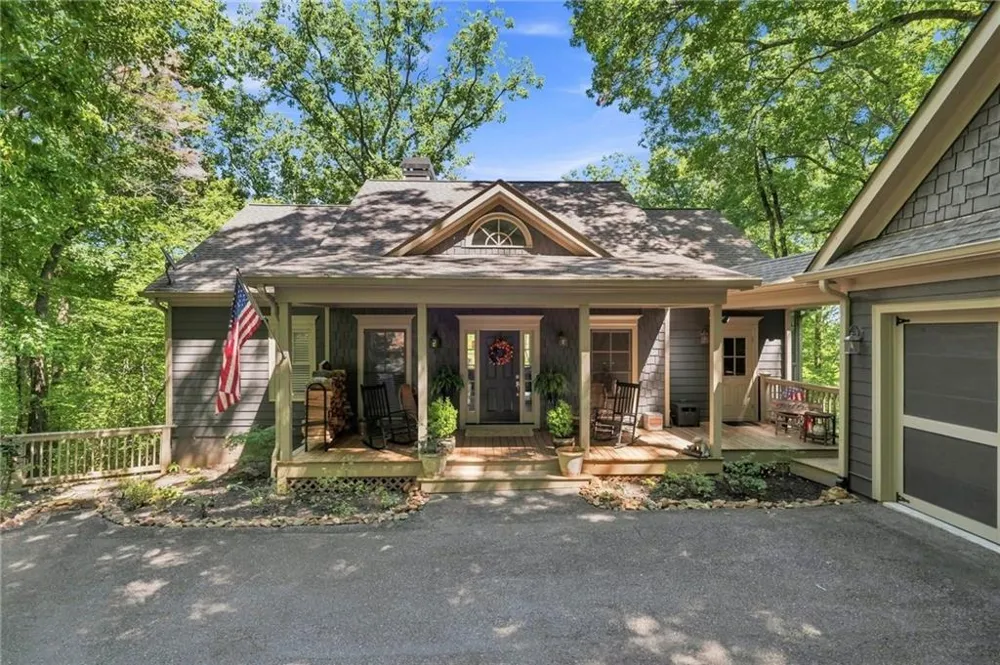 1458 Valley View Drive Big Canoe, GA 30143