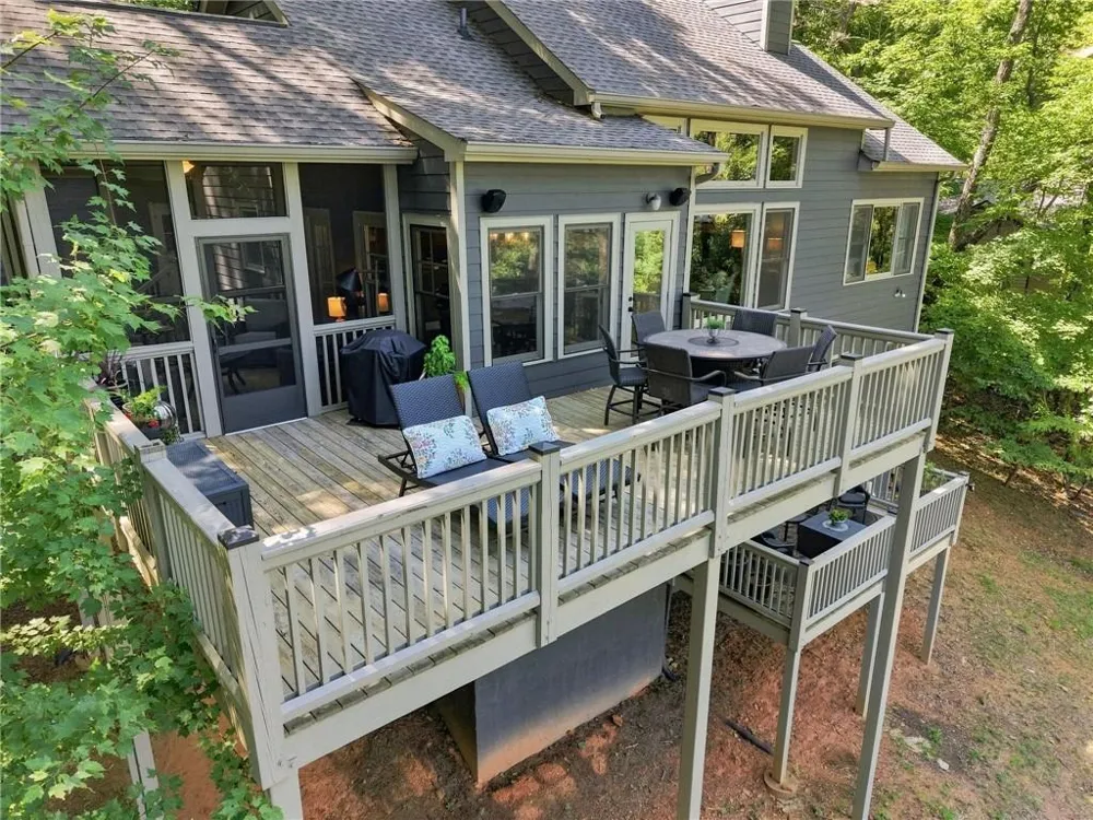 1458 Valley View Drive Big Canoe, GA 30143