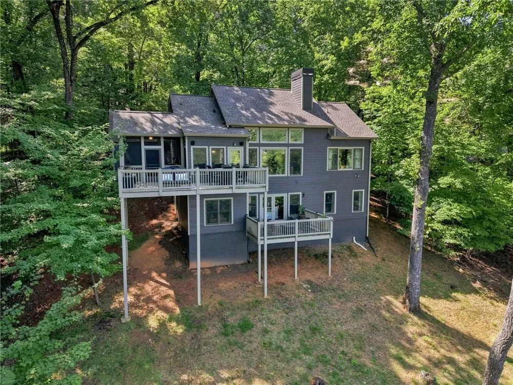1458 Valley View Drive Big Canoe, GA 30143